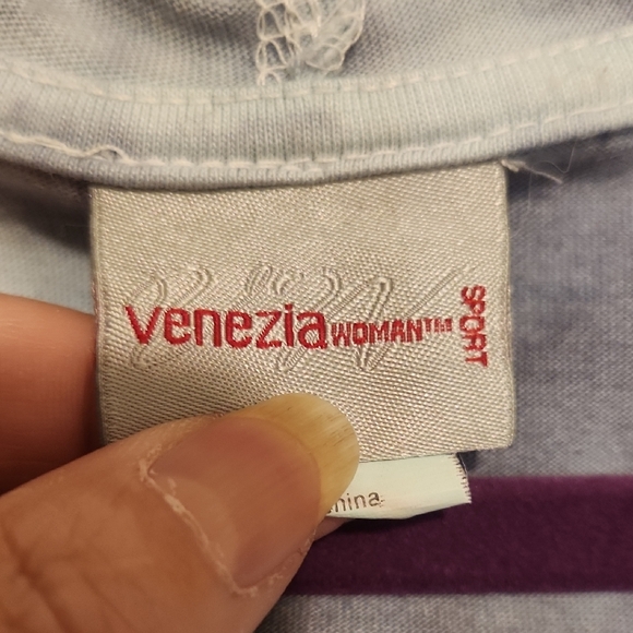 Venezia Tie-Dye Hoodie in Blue and White - Picture 2 of 4